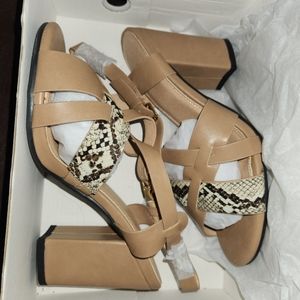New Ashley Stewart Sole Lifts Tan Heeled  Sandal Size 9 Wide